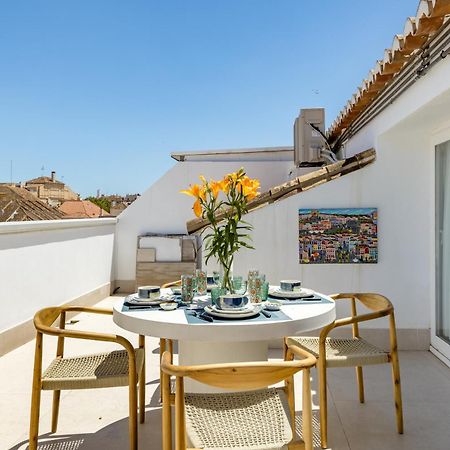 Atarazanas Suite, Atico Con Terraza Málaga Exteriör bild