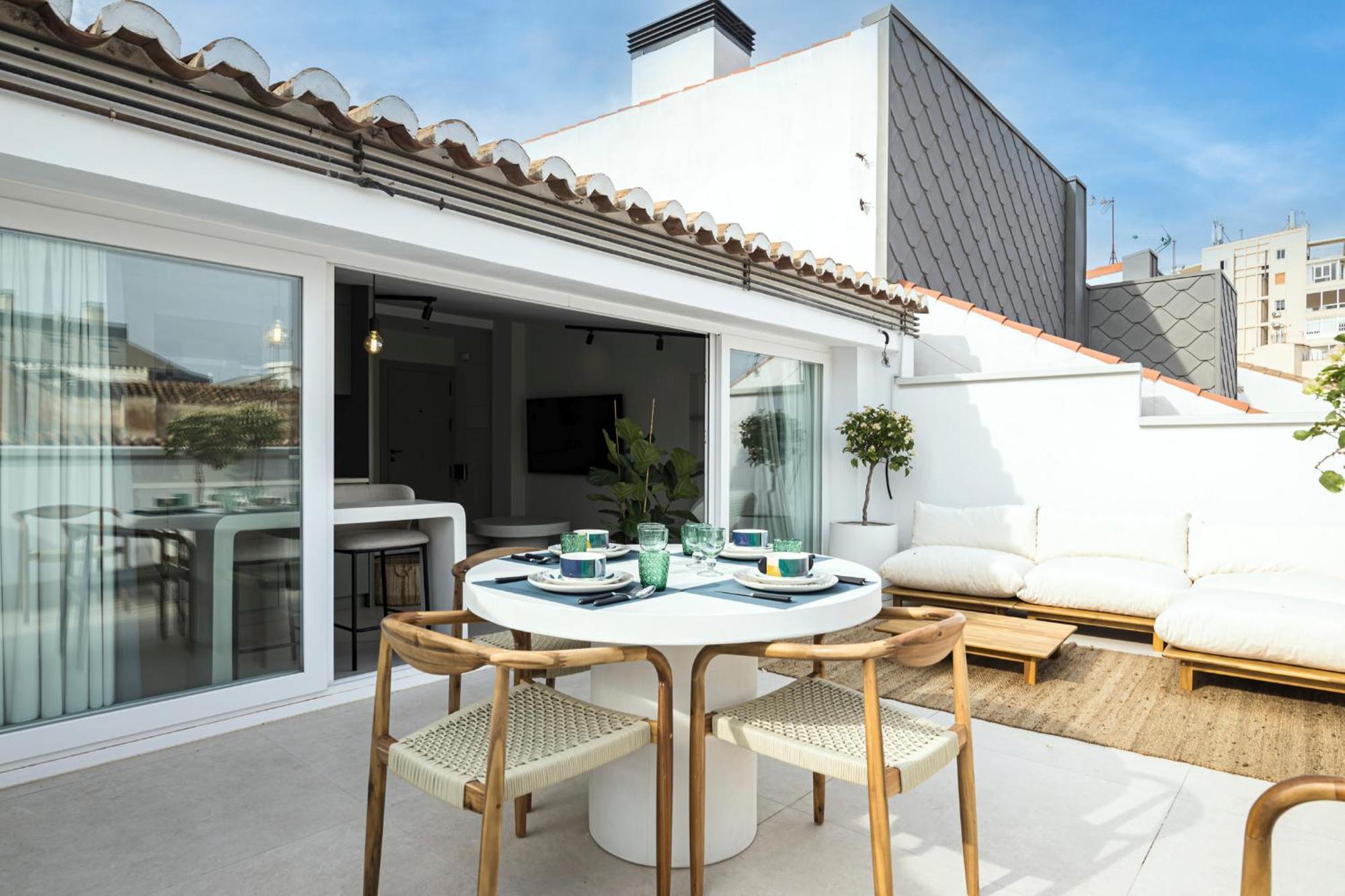 Atarazanas Suite, Atico Con Terraza Málaga Exteriör bild