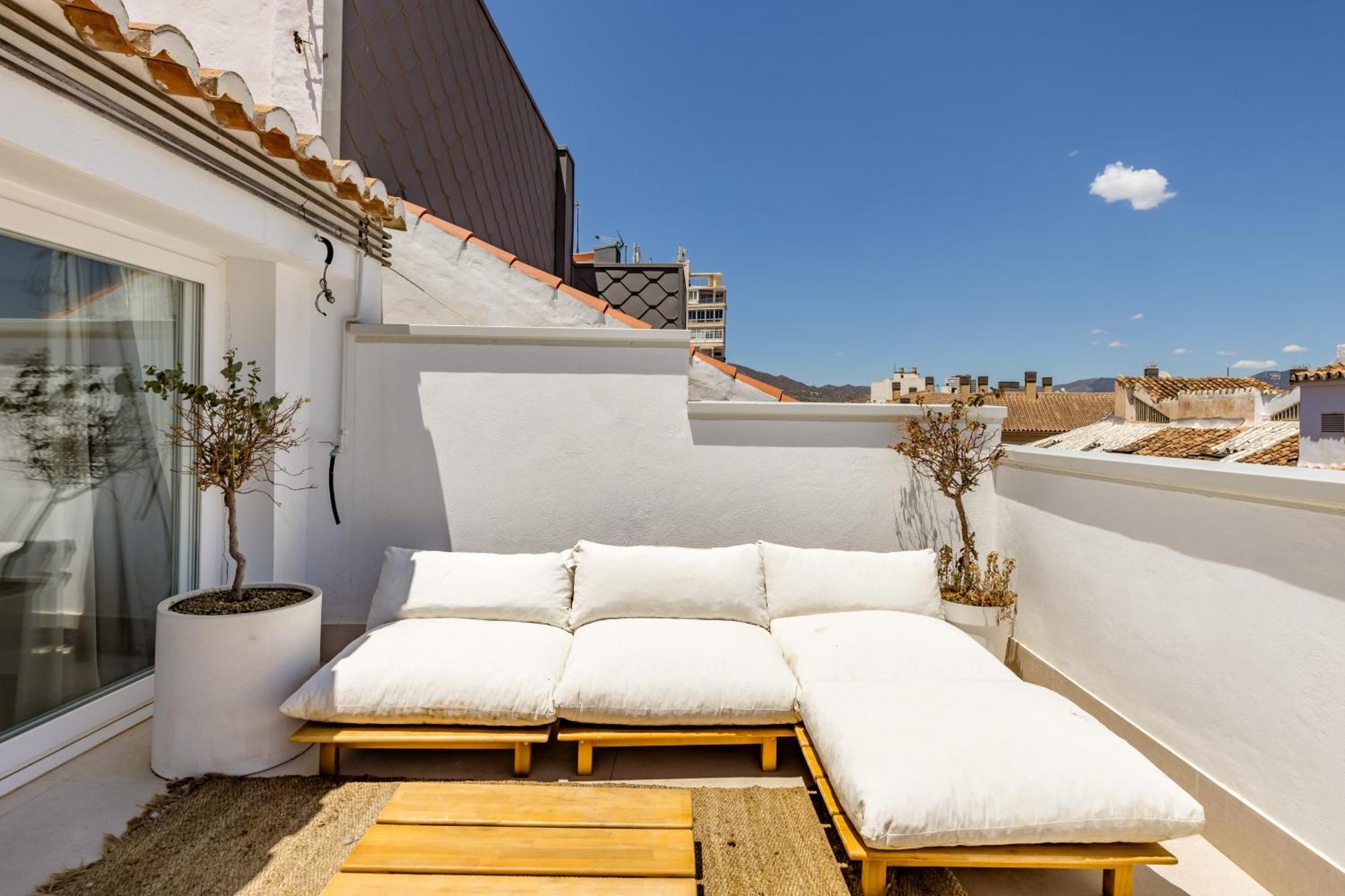 Atarazanas Suite, Atico Con Terraza Málaga Exteriör bild