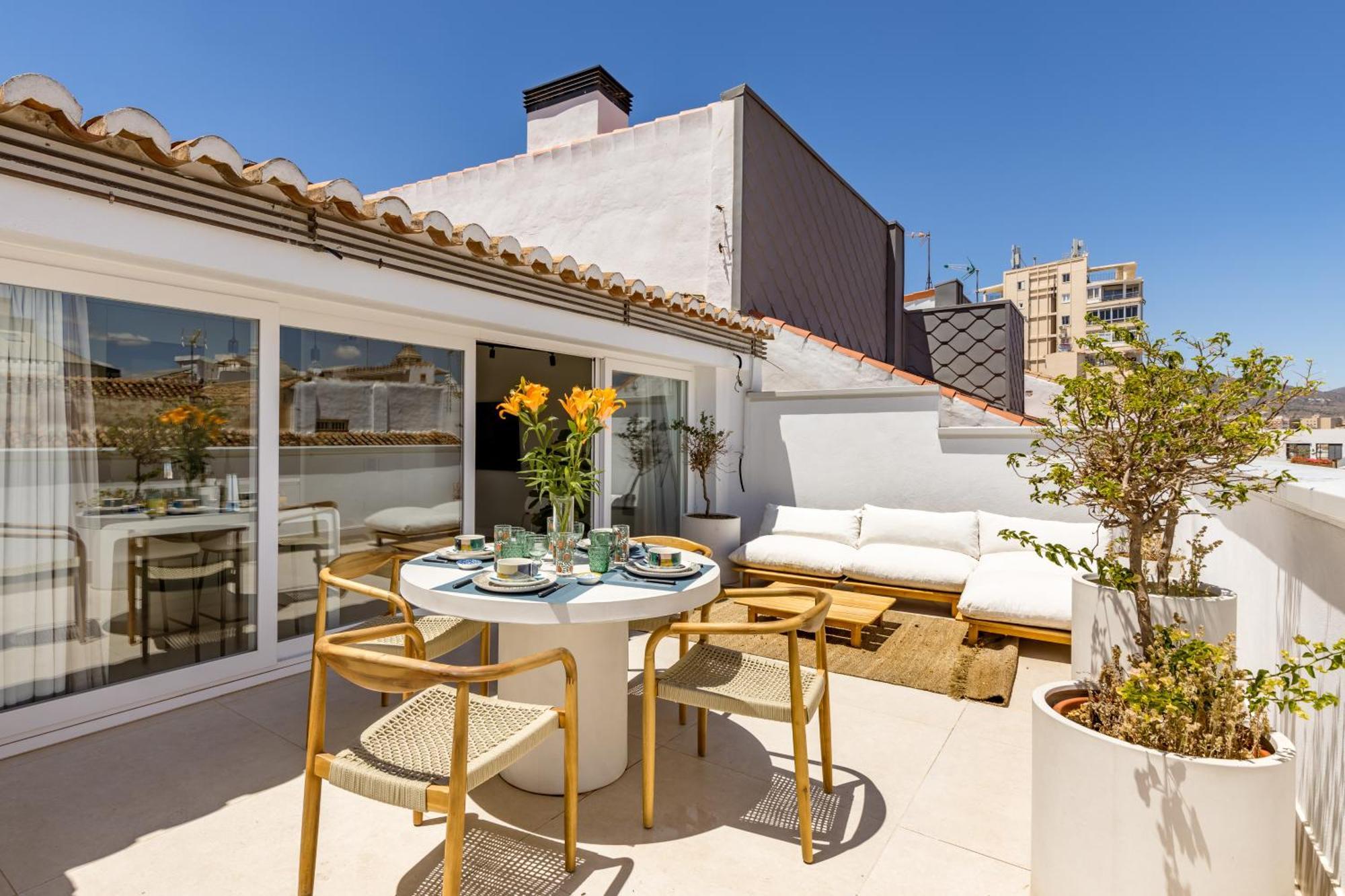 Atarazanas Suite, Atico Con Terraza Málaga Exteriör bild